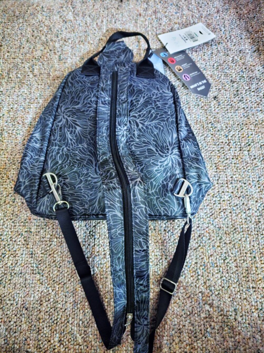 Baggallini Backpack - Picture 2 of 3